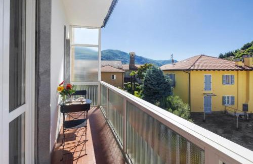 Cannobio Apartamento | Maison Petrolini - Maggiore Estate by Ginin