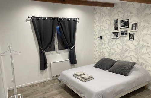 Le Puyricard Casa | Maison Plain Pied au Calme
