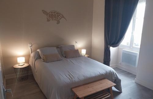 Migne Casa | Maison plain-pied en Berry - Vue sur étang - Charges incluses - FR-1-591-748