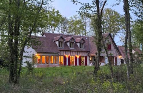 Mont-pres-Chambord Casa | Maison pour vacances ou fêtes de famille L'Orée de Clénord