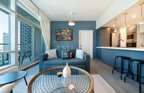 Downtown Dubai Apartamento | Maison Privee - Balinese Style Apt in the Heart of Downtown Dubai
