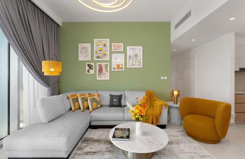 Dubai Apartamento | Maison Privee - Trendy Apt on the Creek w/Superb Dubai Skyline Vw