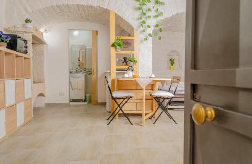 Terlizzi Apartamento | "Maison Pulli B&B" - Cozy Stay near Bari & Sea