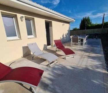 Soulac-sur-Mer Villa | Maison récente, climatisée (8 pers.)