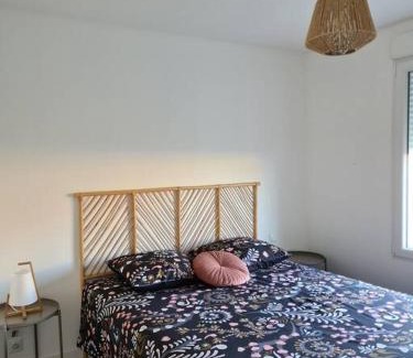 Soulac-sur-Mer Villa | Maison récente, climatisée (8 pers.)