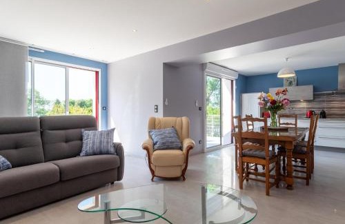 Rigny Casa | Maison rénovée au bord de la Saône avec terrasse et jardin - FR-1-583-463