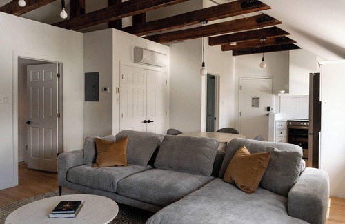 Ville-Marie Apartamento | Maison Rasco by Luxury In Transit