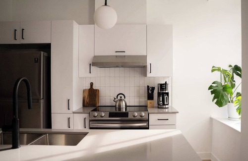 Ville-Marie Apartamento | Maison Rasco - Two-bedroom queen size bed suite