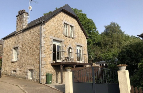 La Vicomte-sur-Rance Casa | La casa en La Vicomté-sur-Rance posee 3 dormitorio(s) y capacidad para 6 personas
