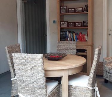 Ypres Casa | Maison Rose