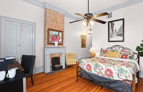 Faubourg Marigny Cama Y Desayuno | Maison Royal, Heart of Marigny
