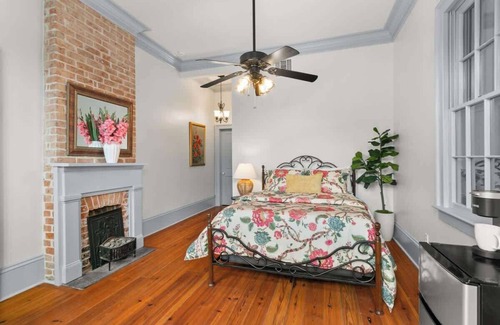 Faubourg Marigny Cama Y Desayuno | Maison Royal, Heart of Marigny