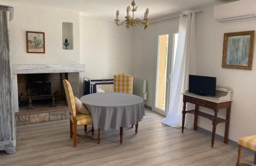 Les Salles-sur-Verdon Casa | Maison Sainte Catherine