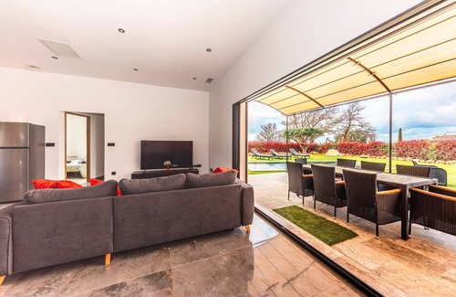 Aups Casa | Maison Sanchez - Maison Climatisée avec Piscine