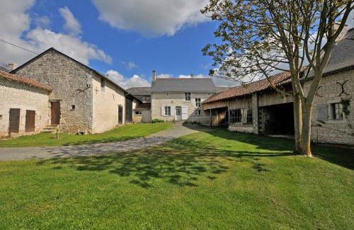 Assay Casa | Maison spacieuse à Assay avec jardin et cheminée