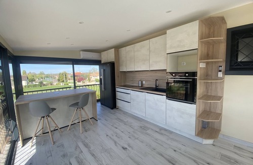 Grieges Casa | Maison Spacieuse, Conviviale