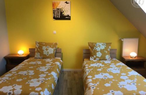 Aniche Casa | Maison spacieuse pour 8 pers avec jardin, terrasse, WIFI, proche commerces et attractions culturelles - FR-1-510-156