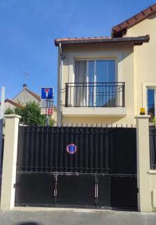 Plateau - Mont-Valerien Apartamento | Maison studio duplex Mont Valérien