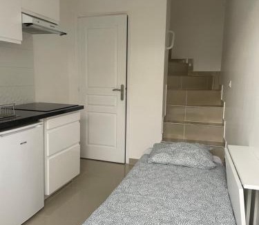 Plateau - Mont-Valerien Apartamento | Maison studio duplex Mont Valérien