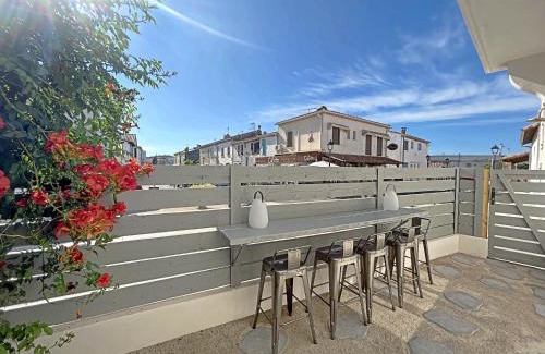 Saintes-Maries-de-la-Mer Casa | Maison tradition. rénovée, 3 min de la plage, idéale pour 9 pers. - FR-1-475-215