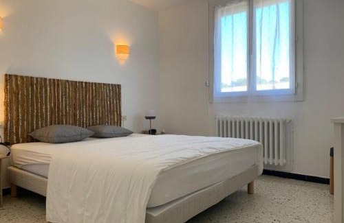 Balaruc-les-Bains Casa | Maison T4 lumineuse avec jardin, à 10 min des Thermes, classée 3 étoiles, centre-ville de Balaruc-les-Bains - FR-1-503-164