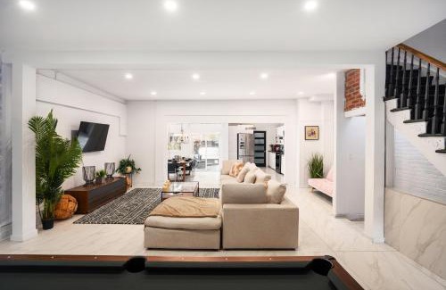 Gay Village Apartamento | Maison Tiffany- Downtown