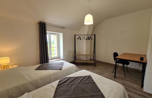 Montierchaume Casa | Maison tranquille avec jardin, proche Châteauroux, 4 ch., 3 sdb, terrasse, barbecue, parking - FR-1-591-358