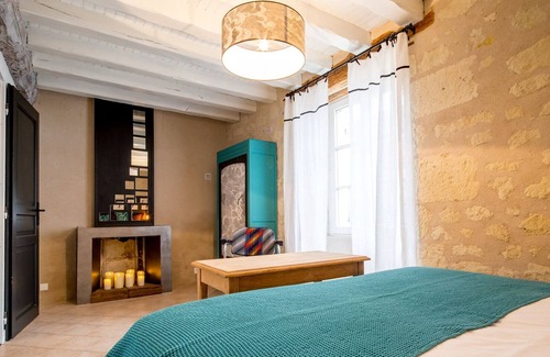Candes-Saint-Martin Casa | Maison Trochet - Château de Candes - Art & Spa