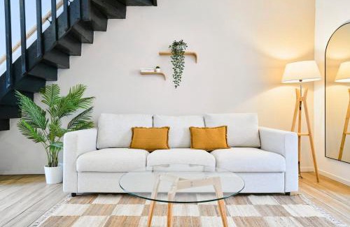 Croix Casa | Maison trois chambres avec cour, parking gratuit
