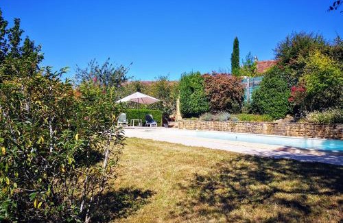 Saint-Andre-dAllas Casa | Maison typique avec piscine privée - 6km Sarlat