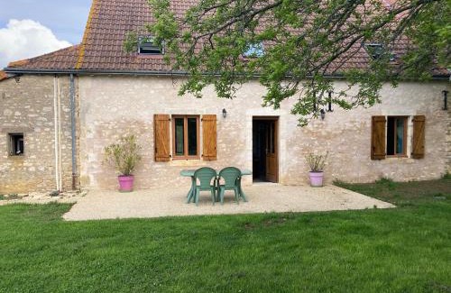 Etrechet Casa | Maison typique en Berry avec fibre et cour privée - FR-1-591-746