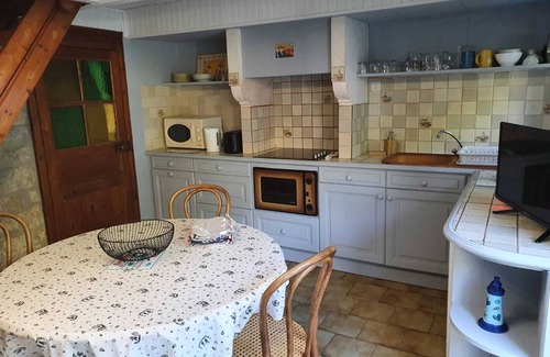 Treffiagat Casa | Maison typique pour 4 personnes, jardin clos et fleuri, proche plage