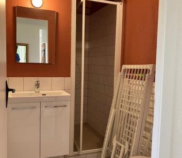 Montendre Casa | Maison une chambre Domaine Du Lac avec bain nordique