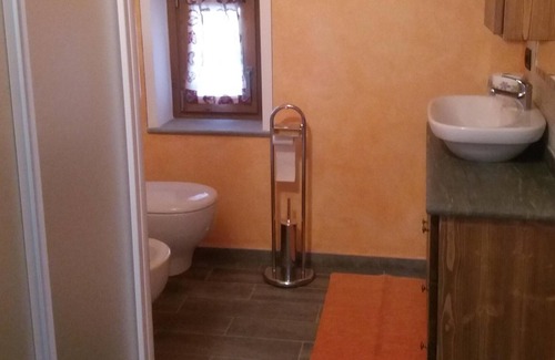 Aymavilles Apartamento | Apartamento Maison Venoir 2