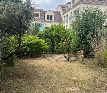 Mezieres-sur-Seine Casa | Maisoncat