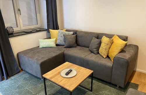 Losheim am See Apartamento | Maisonette apartment incl. use of wellness garden - Bauernhaus Loth - exclusive
