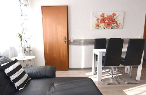 Troisdorf-West Apartamento | Maisonette Apartment , 65qm, 1 Schlafzimmer, 1 Wohn-/ Schlafzimmer, Max. 5 Personen