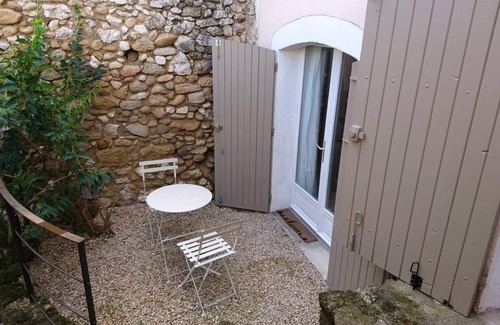 Alleins Casa | Dúplex con terraza en el pueblo provenzal