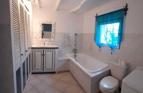 Pernes-les-Fontaines Casa | Maisonnette with garden in Provence
