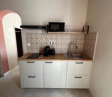 Le Redon Apartamento | Maisonnette au calme