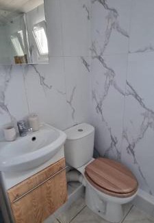 Puiseux-en-France Apartamento | Maisonnette aux deux terrasses - Proche du Parc Asterix