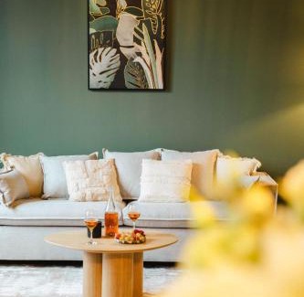 Le Marais Casa | Maisonnette relaxante, balnéo & confort, proche de la gare