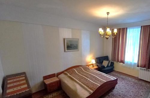 Sillamae Apartamento | Majakovski Guesthouse