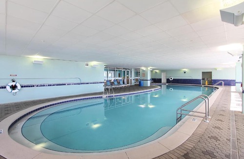 Long Beach Casa | Majestic Beach Resort #1309-2 by Book That Condo