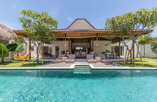 Laksmana Villa | ¡NUEVO! Majestic Exclusive 5BDR Central Seminyak / Oberoi / playa