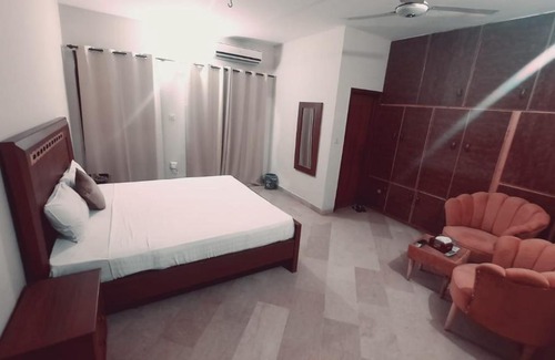E-11 Sector Casa | Majestic Family Lodges Guest
