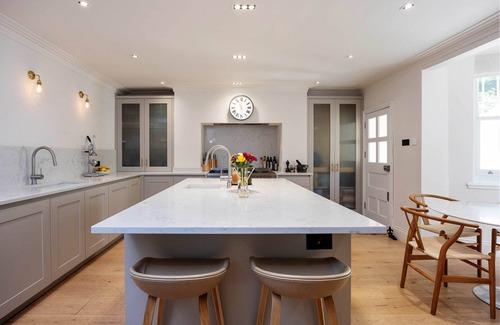 Kensington Casa | Majestic in Kensington, by Veeve