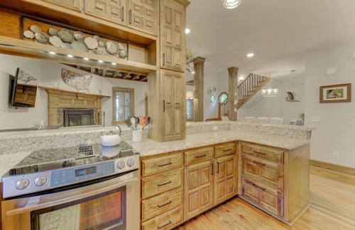 Gilbert Casa | Majestic Lake Murray Retreat | +2BR Guest House