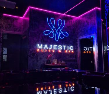 Gares Cama Y Desayuno | Majestic SPA