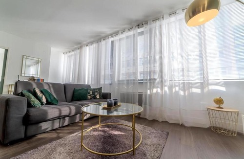 Puvis De Chavannes - Le Lycee Apartamento | Majestic Suite - Triangle d'Or